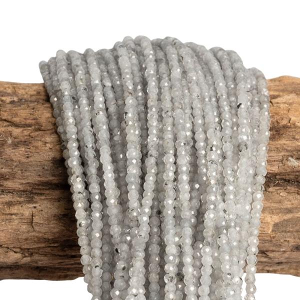 10563-zirkon-prirodny-koralky-brusene-polsnura-2