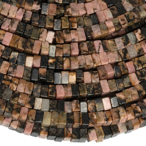 Sz�nkever�k rodonit gy�ngy�k 2�4 mm n�gyzetek f�lhossz� zsin�r