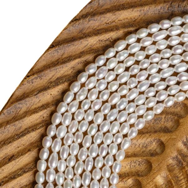 Teny�sztett gy�ngy�k 3,5x5 mm hossz�k�s A min�s�g zsin�r