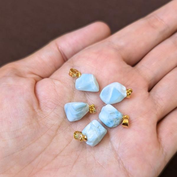 Larimar nyers mini medl arany medltartval rozsdamentes aclbl