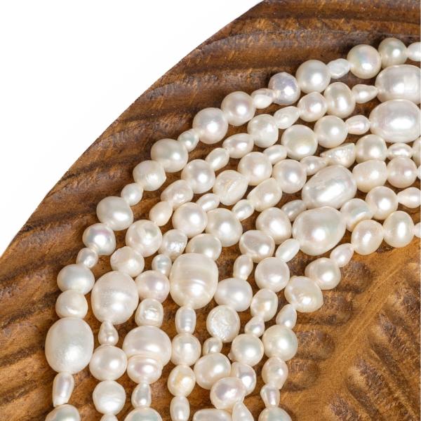 �desv�zi gy�ngy�k vegyes form�k zsin�r