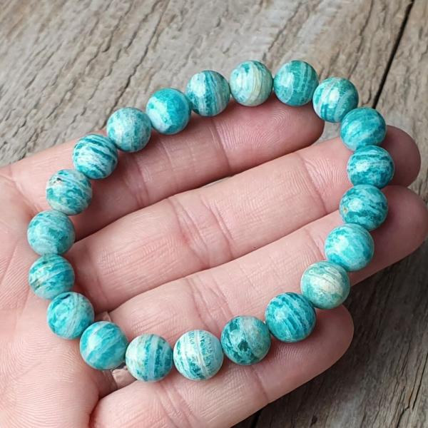 naramok-z-prirodneho-mineralu-amazonit-rusky-9-10mm-pasikavy-elasticky-zeleno-tyrkysovy-