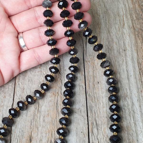 koralky-z-mineralu-obsidian-strieborny-6x10mm-brusene-rondelky-fazetovane-leskle-sedocier