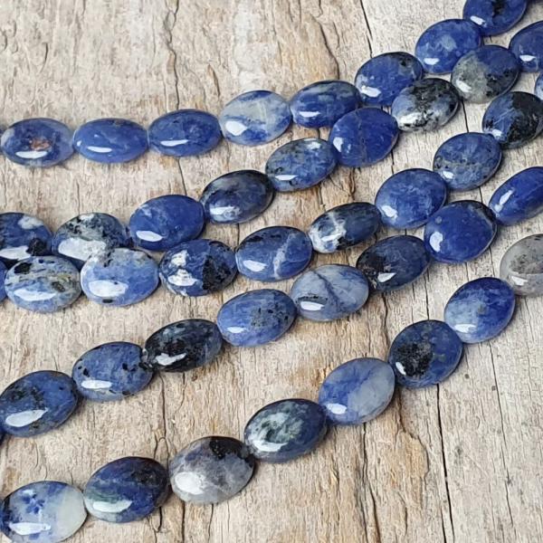 Szodalit gyngyk 6x8 mm ovl flhossz zsinr