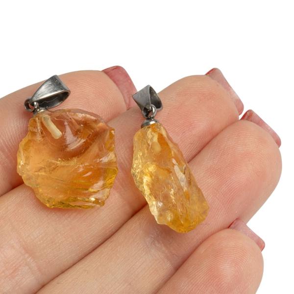 4028-Citrin-surovy-privesok-vacsi-so-starostriebornou-slupnou-z-nerezovej-ocele-2