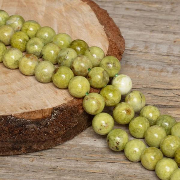 opal-zeleny-koralky-8mm-polsnura-2 opal-zeleny-koralky-8mm-polsnura-2