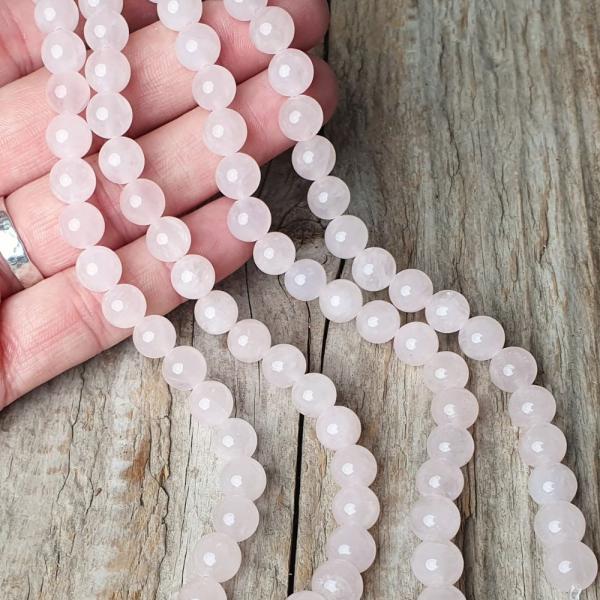 madagaskar-ruzenin-koralky-8mm-tmavsi-odtien-staroruzove-leskle-plna-farba-goralky-