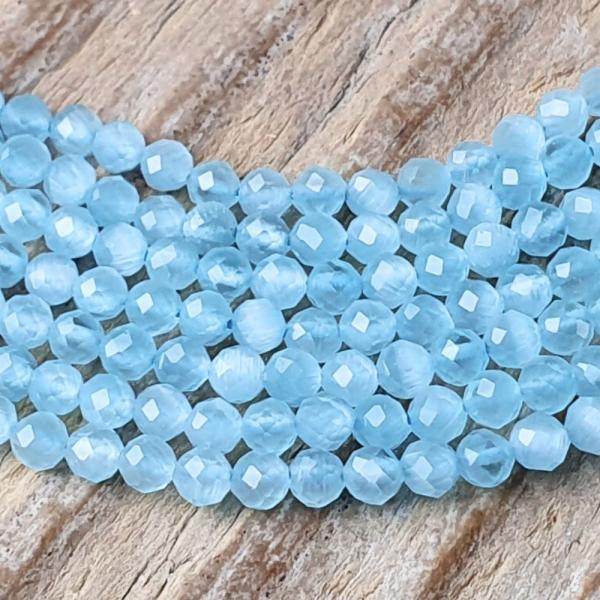 koralky-macacie-oci-modre-brusene-sklenene-zo-skla-belase-fazetovane-3mm-bledomodre-minig