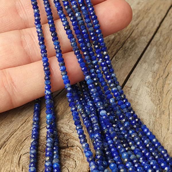 koralky-z-prirodneho-mineralu-lapis-lazuli-rondelky-brusene-leskle-3x2mm-modre-tmave-mini-