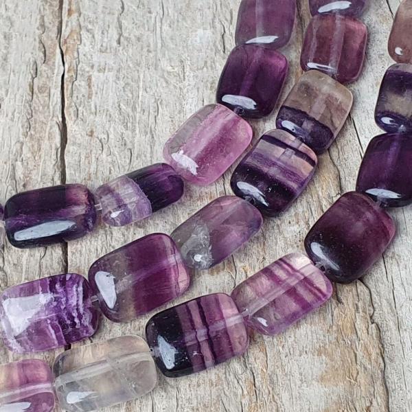 Fluorit gyngyk 10x14 mm tglalapok flhossz zsinr