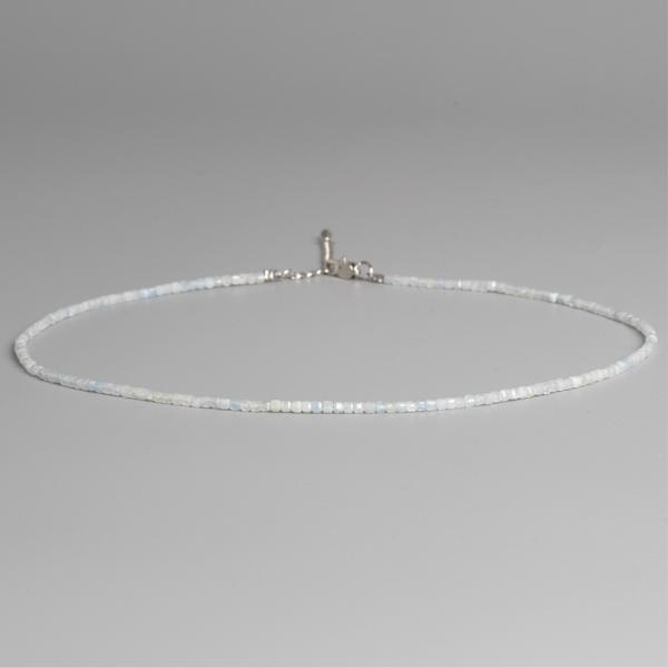 Nyaklnc akvamarinbl 2-3 mm minikockk