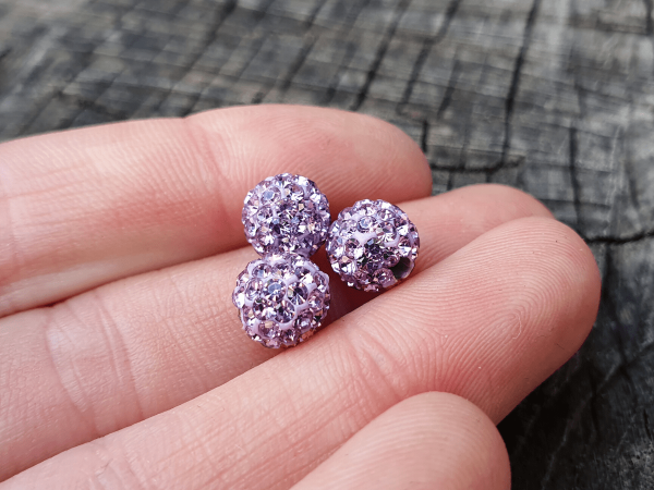 shamballa_koralka_8mm_diskogula_fialova